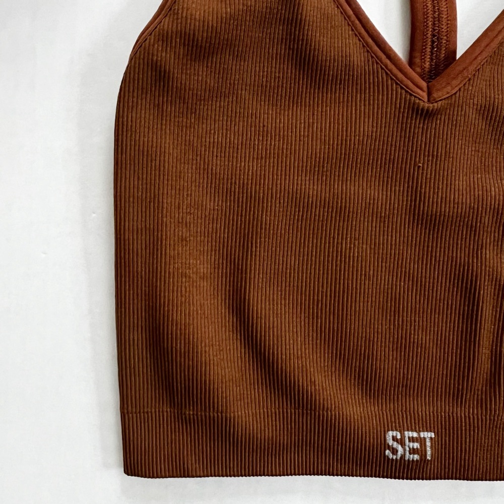 Set Active Racerback Ribbed Brown Crop Top - Picture 3 of 5